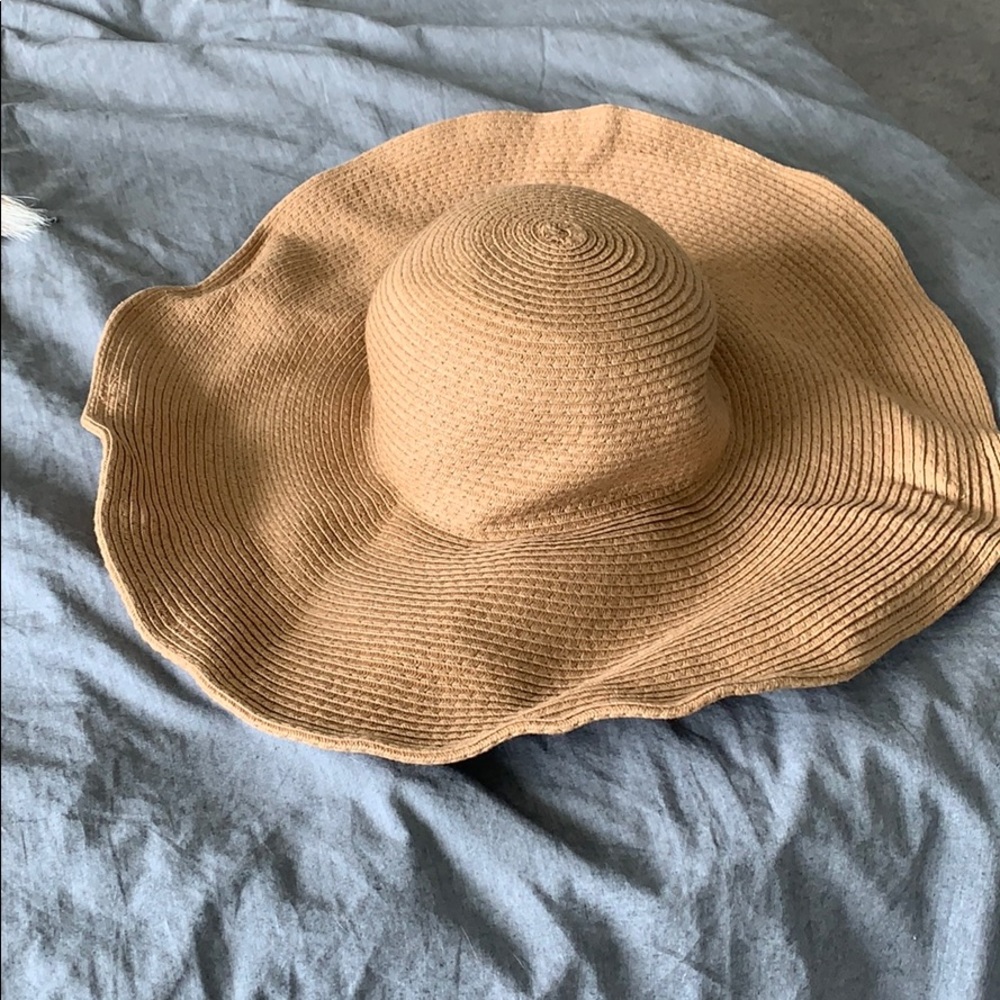 Floppy Woven Beach Hat